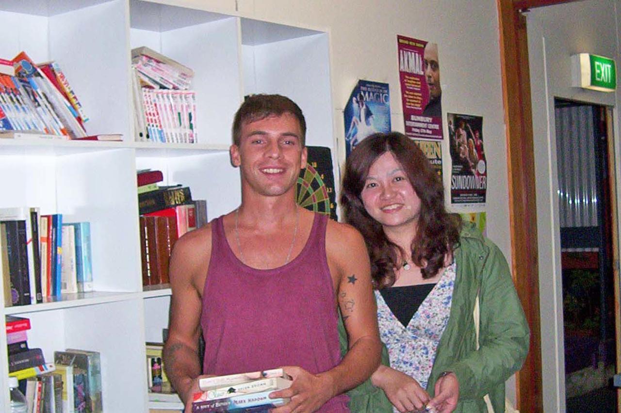 ดอลฟิน รีทรีต บันเบอรี Hostel ภายนอก รูปภาพ