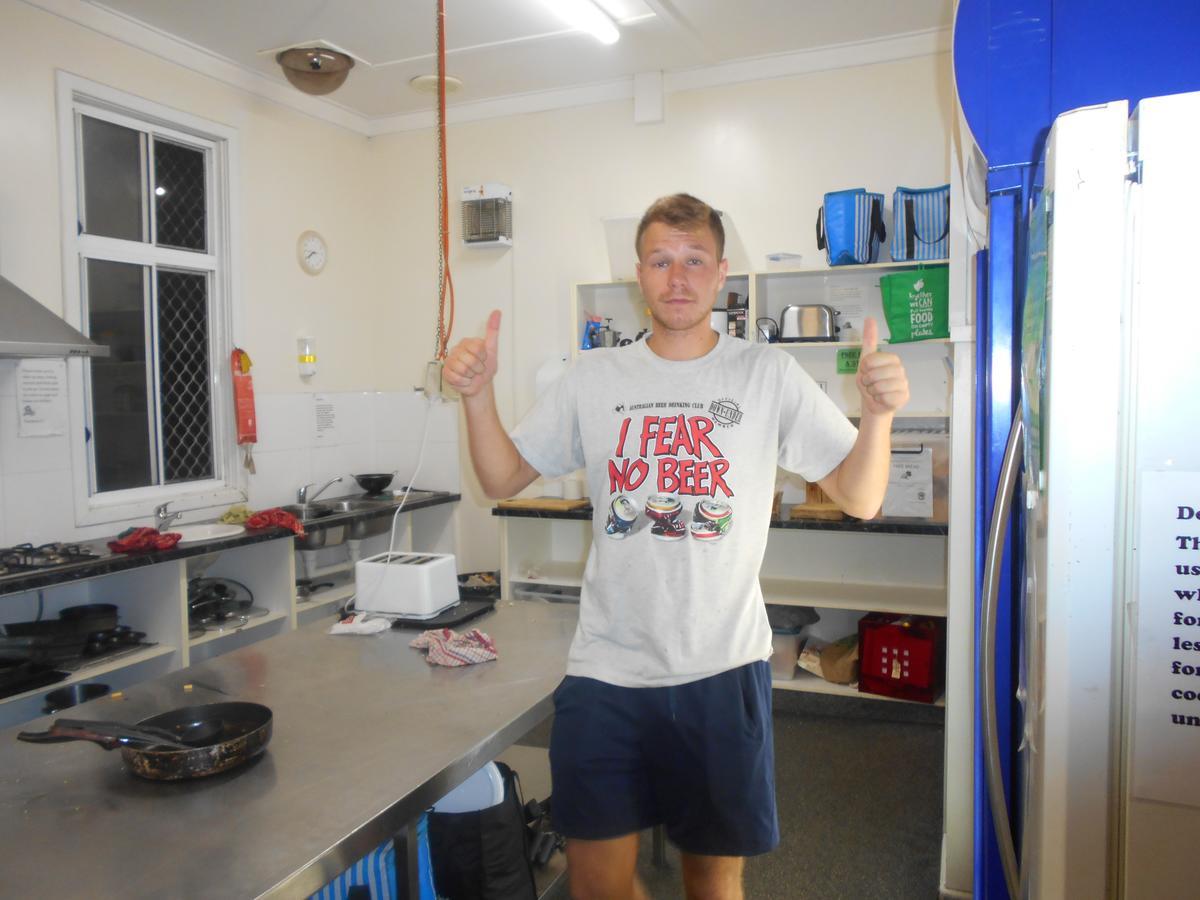 ดอลฟิน รีทรีต บันเบอรี Hostel ภายนอก รูปภาพ